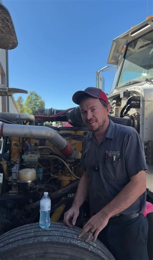 The Easiest Fix! #Repair #easy #thatwaseasy #mechanic #trucker | mechanic