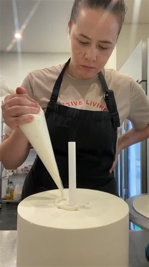 5.4K views · 23 reactions | I spent 10 minutes editing out all the parts of this video that had me pulling a weird face. #smallbusiness #cakedecorating #weddingcake | She Takes The Cake | Facebook