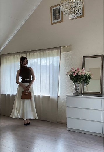 This will be my spring and summer uniform! With code Catharina20 you get 20% off on lilysilk @LILYSILK #elegantfashion #classystyle #springfashion *AD