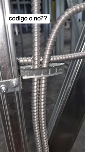 ¿Colitas en cables de toma corrientes? Consejos expertos