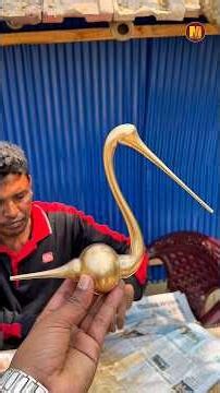 Amazing Golden Bird Showpiece Making Using Discarded Tube Light. #foryou #viral #shorts