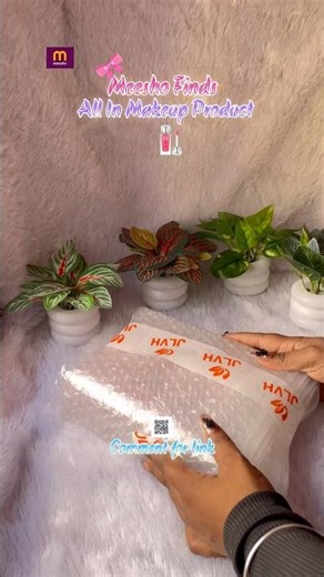 All in One Makeup Kit 😱 Eyeshadow + Blush + Contour in One! #shorts #meeshofinds #meeshohaul #fyp