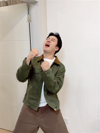 อยู่ไม่ไหวแล้ว..ร้องมั่วเหลือเกิน🫠 #ตั้มจารุจินดา #อยู่ไม่ไหว #เทรนด์วันนี้ #คลิปตลก #เทรนด์วันนี้tiktok