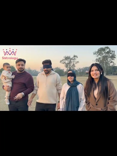 bahi ko diya surprise🎉🎁#areebpervaiz #iqrakanwal @Iqra Kanwal @Areeb Pervaiz