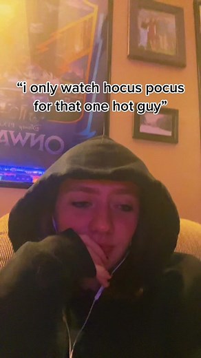 Relatable Moments from Hocus Pocus Ft. Billy Butcherson | Halloween Greenscreen