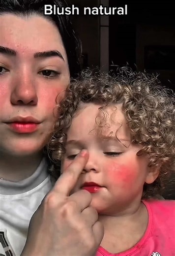 Create a Natural Blush and Red Nose Effect Tutorial