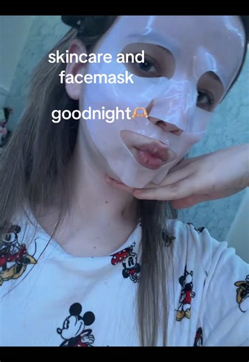 day 1 of posting everyday in feb to see how much I can grow🫶🏼 #sundayreset #facemask #plouise #cleaning #xycba