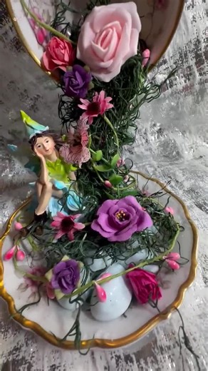 Fairy Garden Floating Teacup, Floating Teacup, Elavated Teacup, Teacup Decor, Teacup Collectors Item, Teacup Gift, Gift Idea for Any Occasio - Etsy