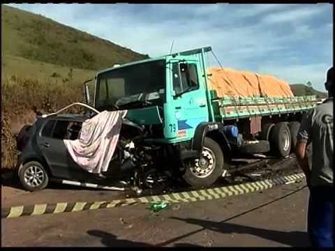 Acidente de trânsito mata 5 pessoas em Minas Gerais - Repórter Brasil (noite)