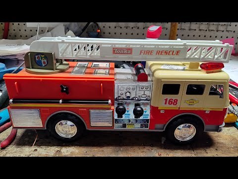 Testing & Repairing an older Tonka Toy Firetruck 168