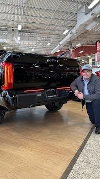 Tundra LED Tailgate Light Bar