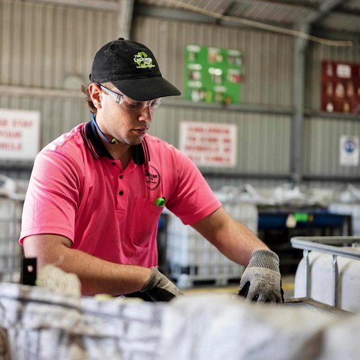 One container, two container, three container, four! Many of our depots offer a convenient drive-through service where staff count your containers on the spot - you stay in your car and watch the containers fly as they are counted and sorted ♻️ Find a depot near you 👉 https://cfcqld.com/where-to-return | Containers for Change QLD