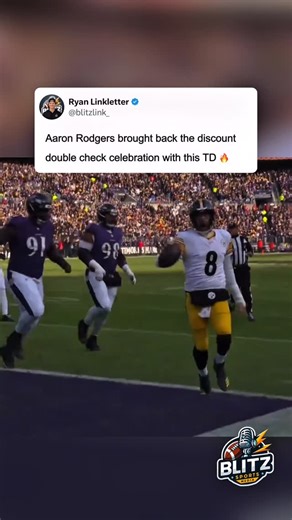 Blitz Sports Media on Instagram: "Aaron Rodgers brings out the discount double check celebration with this TD #aaronrodgers #steelers #ravens"
