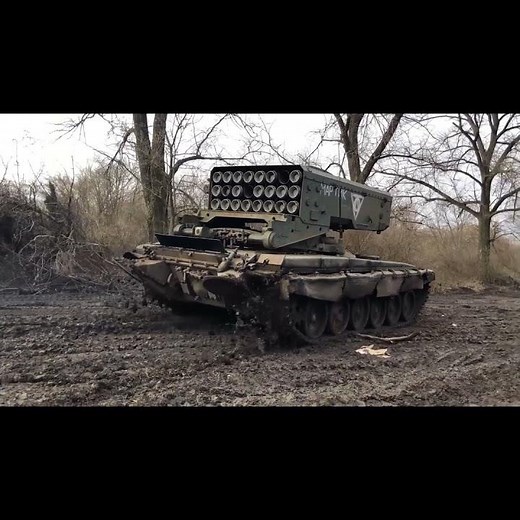 The feared Russian Heavy flamethrower TOS-1A operating in Ukraine