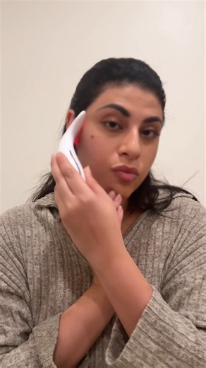 45K views · 129 reactions | Use red, blue, and purple light therapy for lifting effects and a major skin glowup!  https://bit.ly/3ZYyF74 | Blossom | Facebook