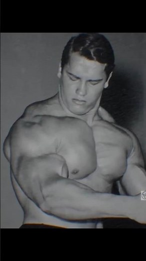 best poses arnold famous pose arnold schwarzenegger famous pose arnold 3 4 pose arnold #body