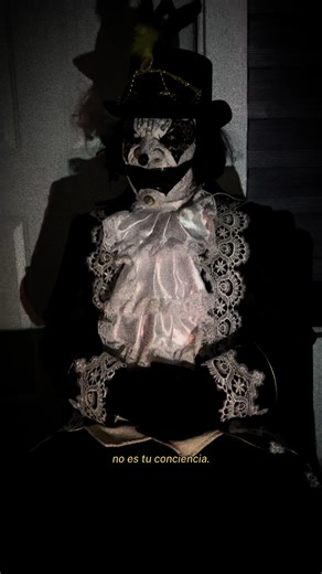 Tal vez no está tan mal escuchar voces en tu cabeza, puede que tengan razón. #creepyclown #evilcircus🎈 #historiasdeterror #relatosdeterror #parati