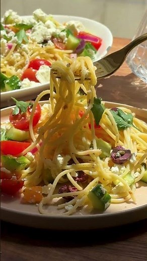 Making Martha Stewart's Spaghetti Pasta Salad