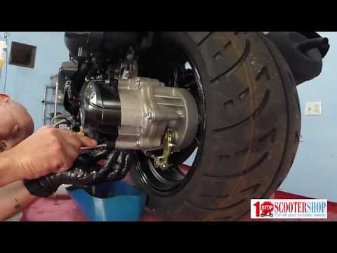 Basic Scooter Maintenance - Changing Gear Oil