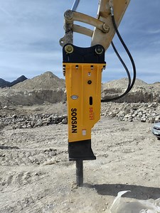 [Hot Item] Popular Model Soosan Sb121 Box Type Excavator Attachments Rock Breaker