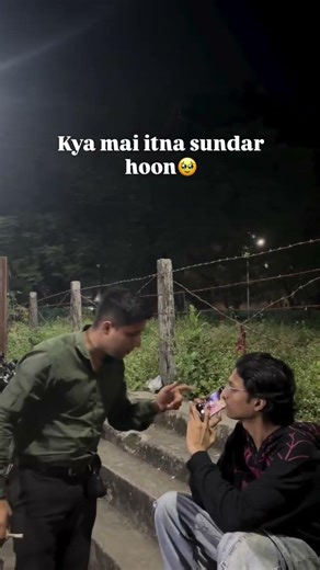 Lagta Hai Mai Celebrity Ban Gaya Hoon 😜#shots #comedy #comdeymemes #funnymemes #funny #fyp #trend