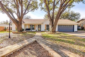 1107 Trace Rd, Cleburne, TX 76033 - MLS 20564348 - Coldwell Banker