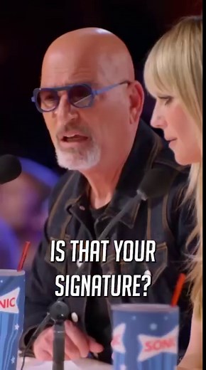 A Card Trick With Invisible Cards?! #shorts #gottalent #agt #americasgottalent #magic #magictrick #cardtrick #howiemandel | Got Talent Global