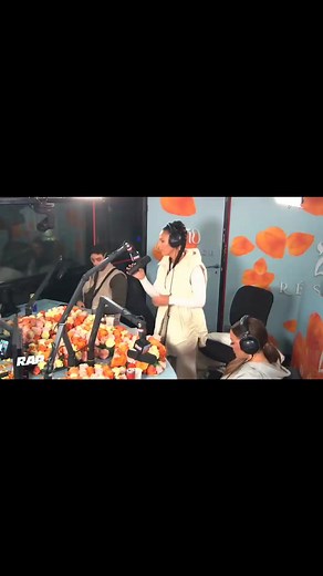 ZAHO - ALLÔ: Paroles et Signification