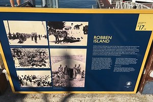 Robben Island with interesting stops in Mandela footsteps