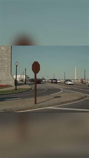 White House reveals proposed 250 foot arch