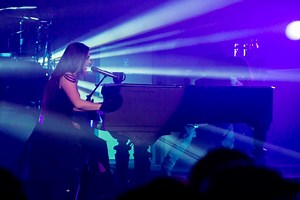 Evanescence Share Powerful New Beatles Cover “Across The Universe” -