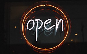 15 轻松学 OpenCV 图片上显示文本