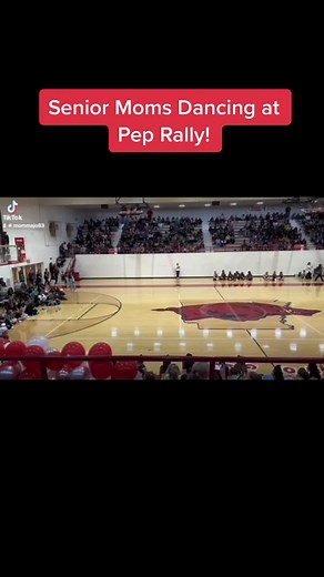 Senior Moms Take the Spotlight at Pep Rally