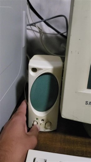 Iniciando o Windows XP #nostalgia #pcretro #retro