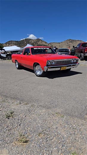 Great Debate! 1966 or 1967 Chevy El Camino truck car thingy? #gearheadreview