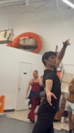 Sugar Plum & Cavalier rehearsals with Sydney Henson & Lorenzo Pontiggia 😍✨ Cleveland Ballet’s “The Nutcracker” December 12-21 at Playhouse Square For tickets, visit cleveballet.org/the-nutcracker #ClevelandBallet #WorldClassBallet #TheNutcracker | Cleveland Ballet