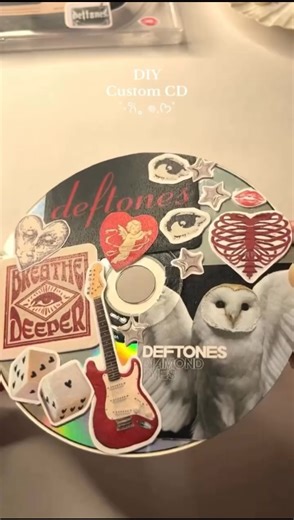 DIY custom CD🌷🫧 #aesthetic #cdpainting #cool #ideas #custom #teens #stickers #recreation #funthings