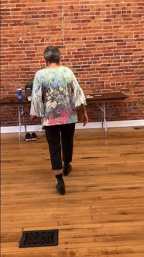 Hastings line dancing. 9/17/2025. Dance Duchess. Song Livin on love