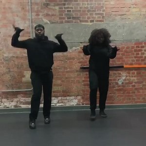 #808challenge 💃🏾: @gracialndn @ryanjosiah_ 🎵: @dabeatfreakz1 @dutchavelli @byoung @digdat - 808 | Chop Daily