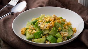 6 Resep Sayur Mentimun untuk Menu Penurun Kolesterol