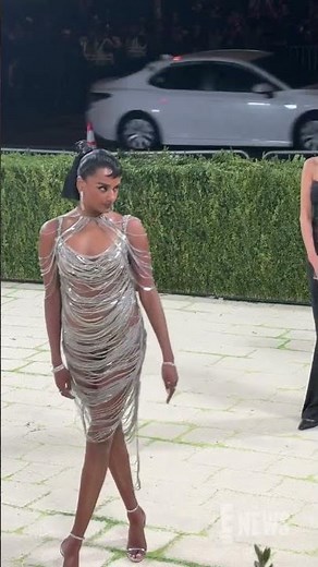 It's giving Diamond of the Season. 😍 Simone Ashley arrives at the #MetGala