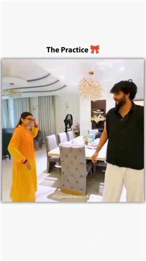 Triggered Insaan on Instagram: "I seem to be good and funny at the same time!! 藍藍 ๋࣭ ⭑ 퓯퓸퓵퓵퓸픀 퓯퓸퓻 퓶퓸퓻퓮 -`♡´- . . @triggeredinsaan @fukra_insaan @prernamalhan @harsh.g @vinaymalhan @ruchika_.rathore @dimplemalhan2 @i.m.asher . . @triggeredinsaancrush . . #TriggeredInsaan #TriggeredInsaanCrush #triggeredinsaan #nischaymalhan #ruchikarathore"