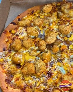 174K views · 383 reactions | The new KFC Popcorn Chicken Pizza from Pizza Hut  Cheese + gravy = Heaven Who agrees?! | Planet Food | Facebook