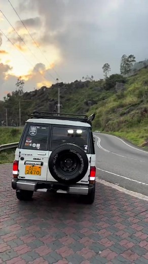 Location එක කියන්න පුළුවන්ද ❤️ | Live Show in Sri Lanka