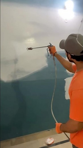 Airless spray emulsion😍 Airless Spray #airlesspaint #shorts