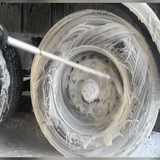 652K views · 6.5K reactions | BOLL ÇAMURLU TIR YIKADIK! MUDDIEST Truck EVER Detailing a Dirty Truck! How to #wash satisfying #asmr Part 13 | New Video 1 | Facebook
