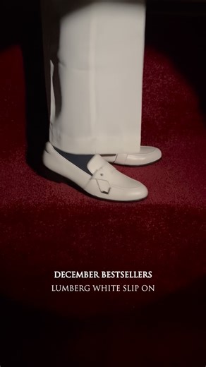 Lusso Lifestyle™ | Premium Vegan Shoes | Mumbai on Instagram: "Spotlight on the shoes everyone’s buying this December!👞 These are the pairs everyone’s choosing for December - whether it’s for themselves or as the perfect gift 🎁 #DecemberBestsellers #2025Shoes #GiftsForHim {Mens Festive Shoes India, Mens Vegan Shoes India, Gift Ideas Men, Mens Loafers, Mens Dress Shoes, Handcrafted Shoes, Party Wear Shoes Men, Shoe Goals}"