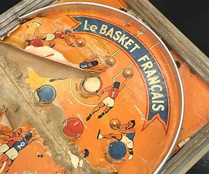 Restoring a Vintage Basketball Pinball Game