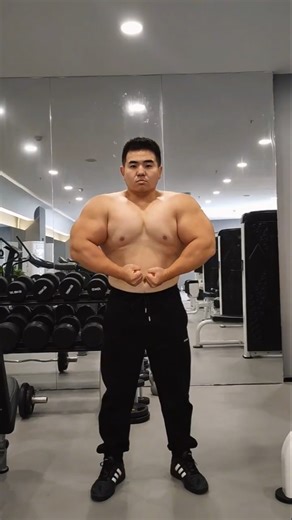 Muscle bull! #beefymuscle.com #beefy #massive #muscle #musclebear #musclehunk #bulky #pecs