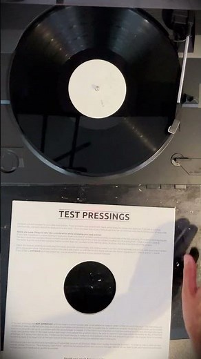 👀 “The future is already here, it's just not evenly distributed.” — William Gibson #GUNSHIP #Album3